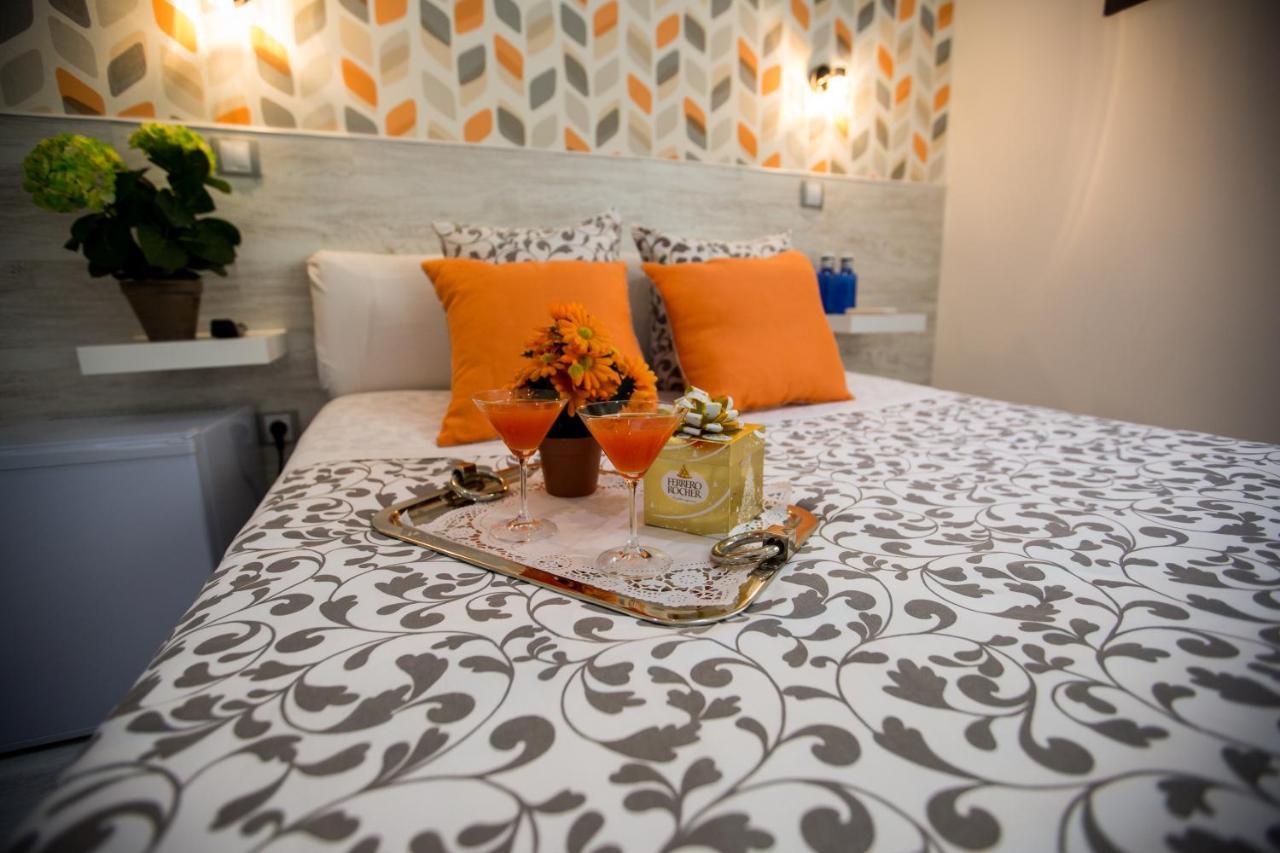 Bloom Inn Мадрид Экстерьер фото
